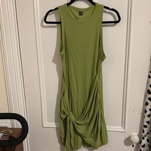 Green Sleeveless Dress with Knot Detail